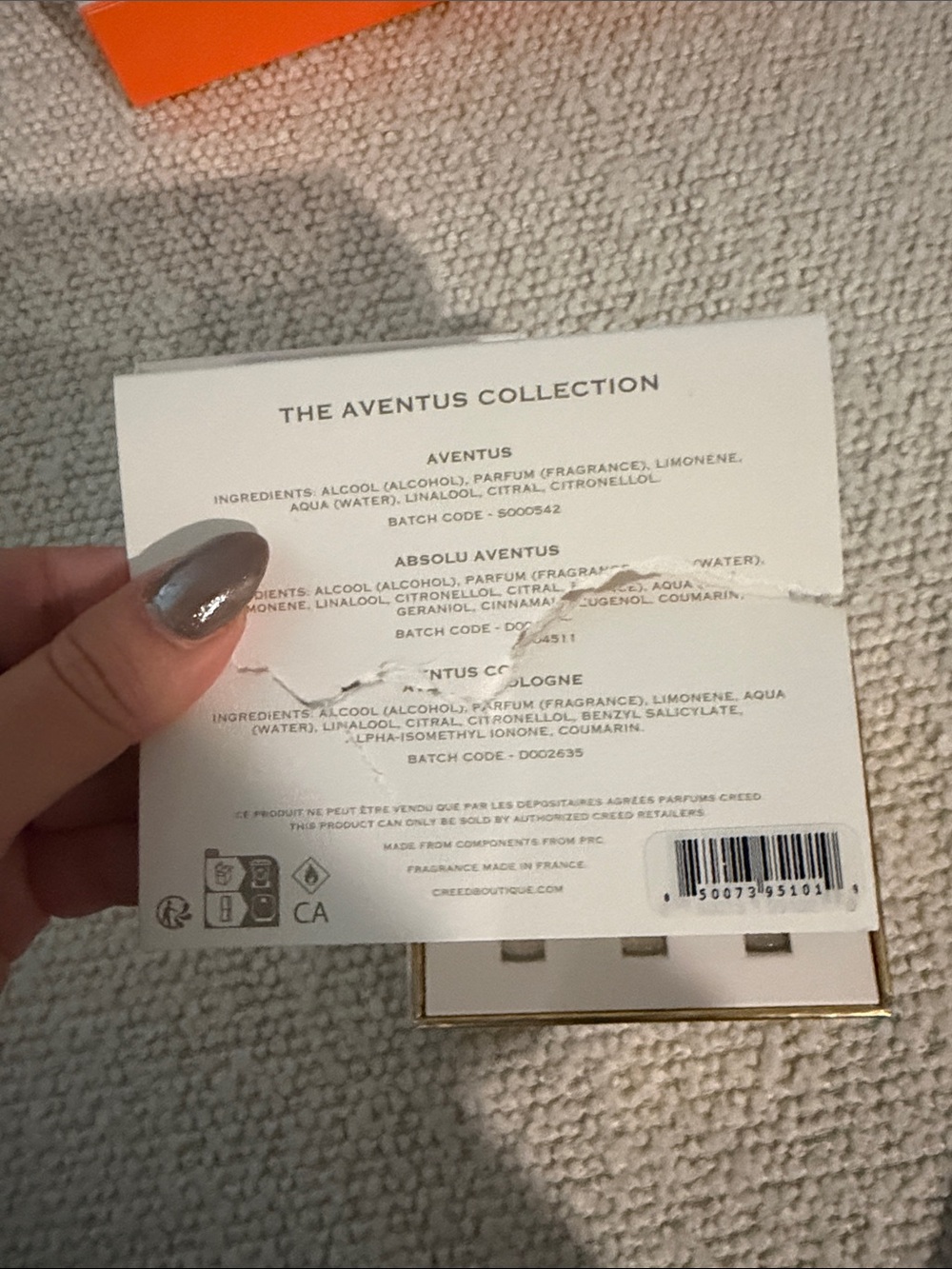 Creed Women's Fragrance Sample Set – White and Gold Accents - Picture 2 of 3
